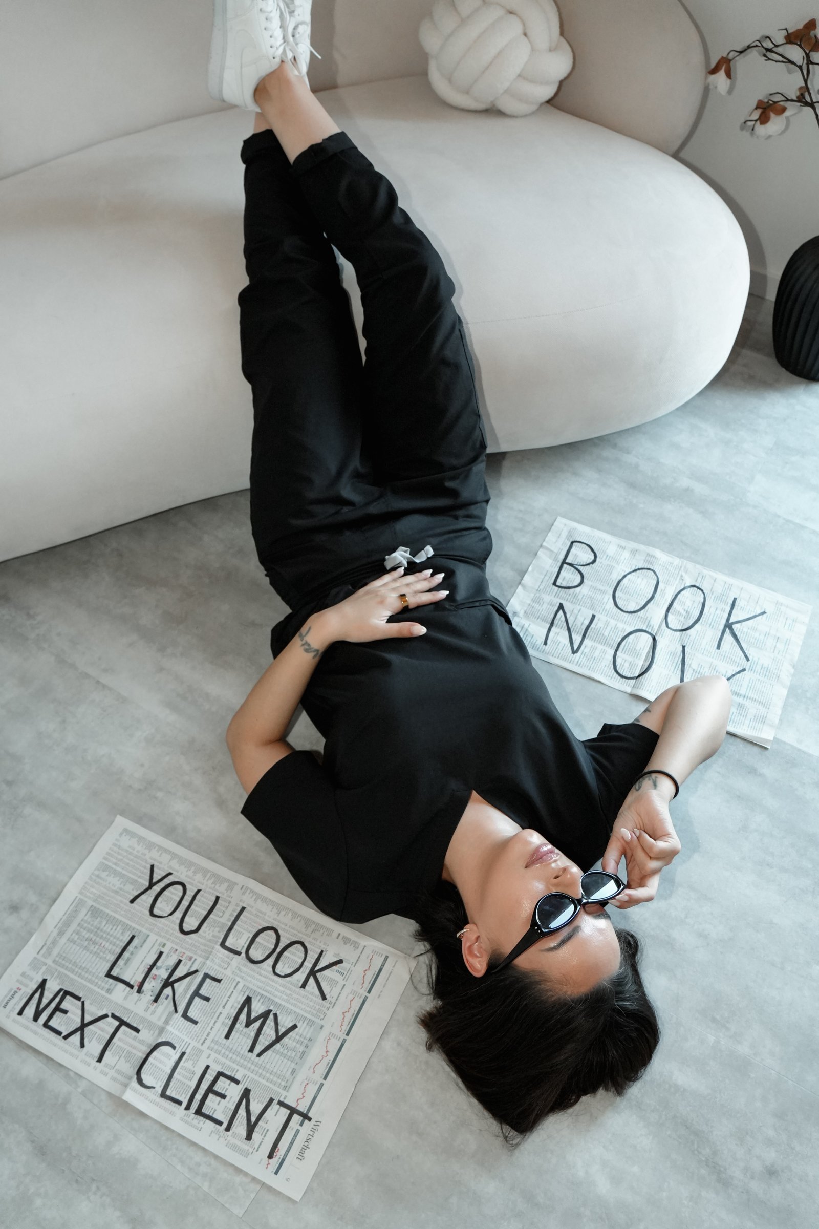 Patricia beim Fotoshooting im Skin and More Studio
